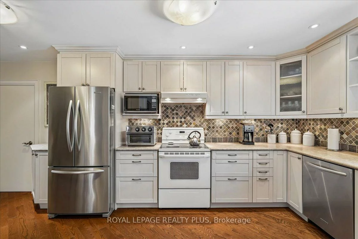 42, Roseview, Crosby, Richmond Hill