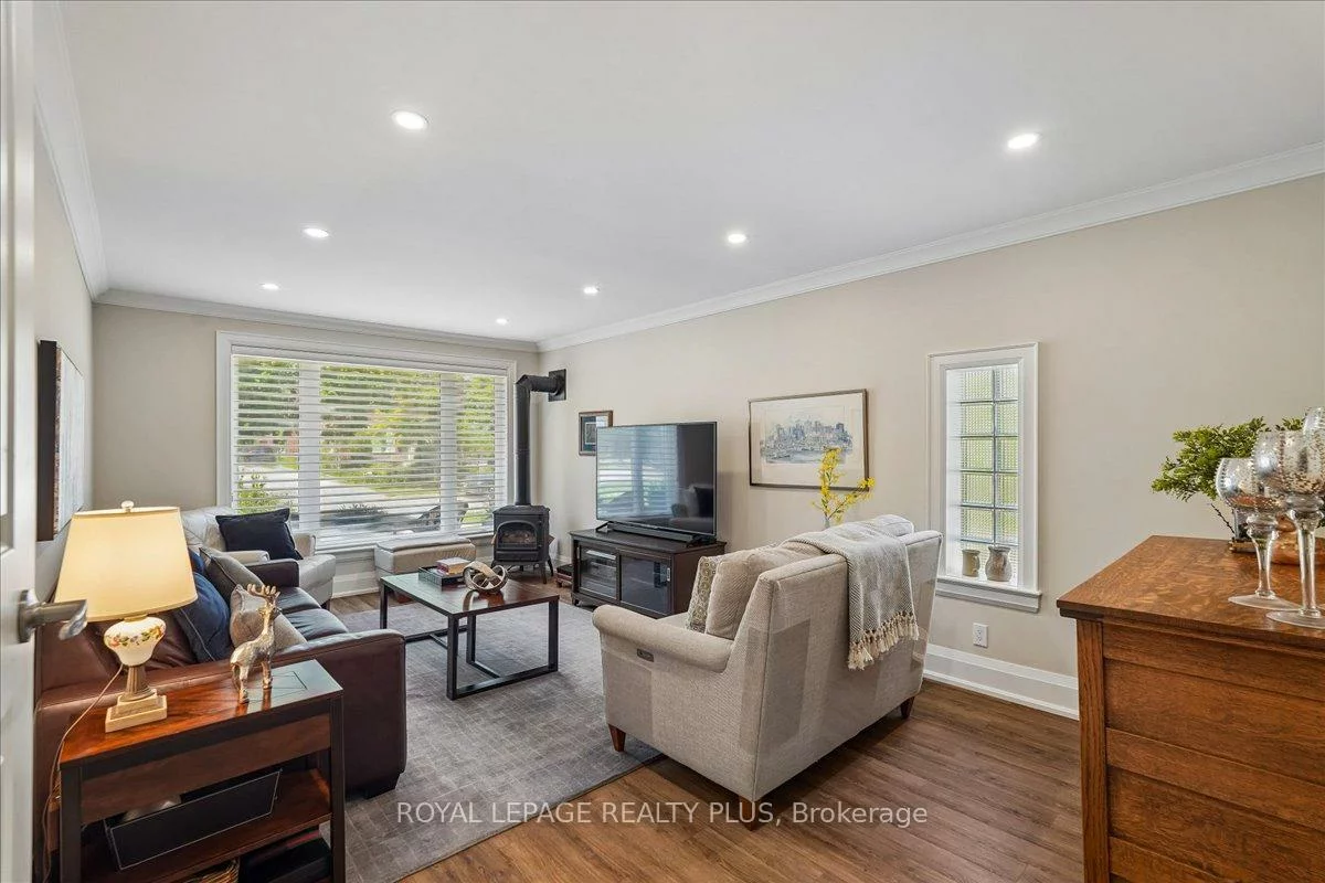 42, Roseview, Crosby, Richmond Hill