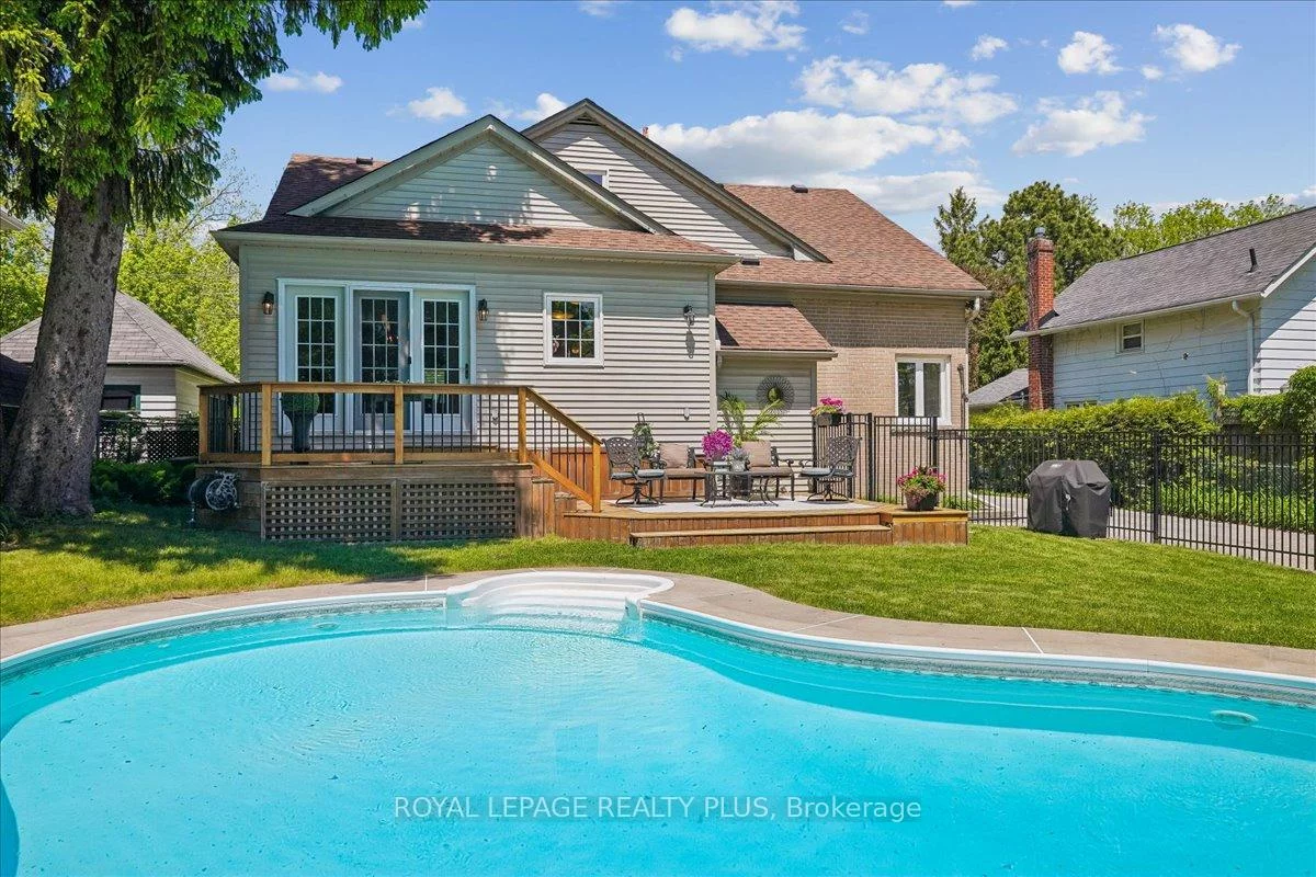 42, Roseview, Crosby, Richmond Hill