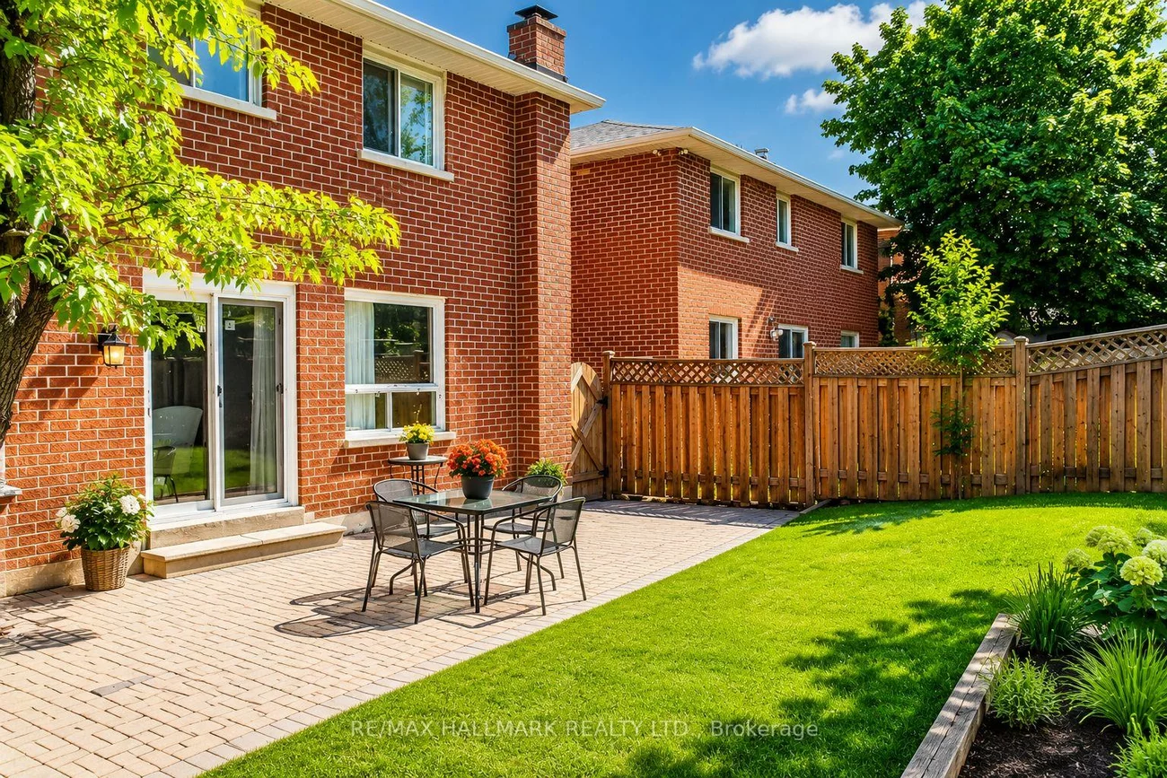 92, Weldrick, Harding, Richmond Hill