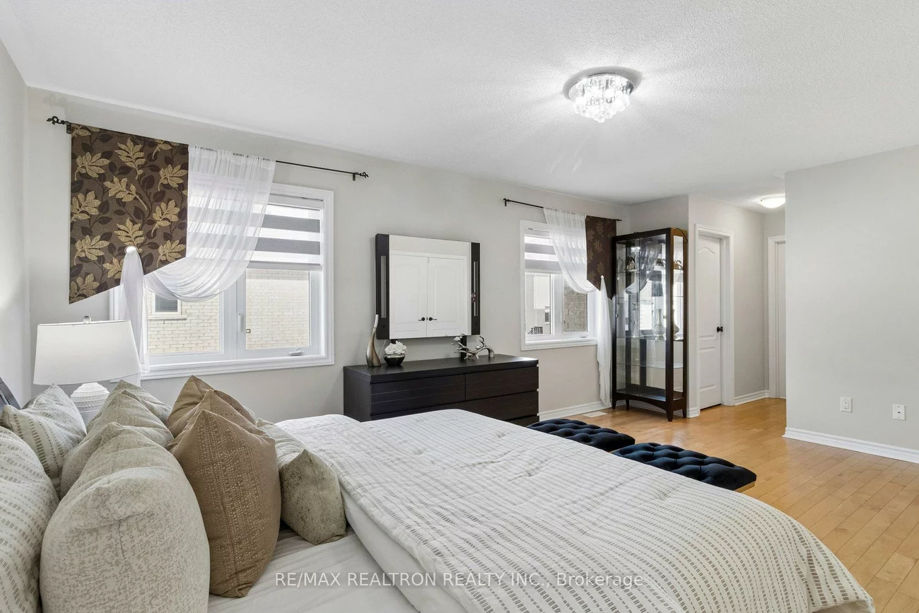 9, Pavarotti, Oak Ridges, Richmond Hill