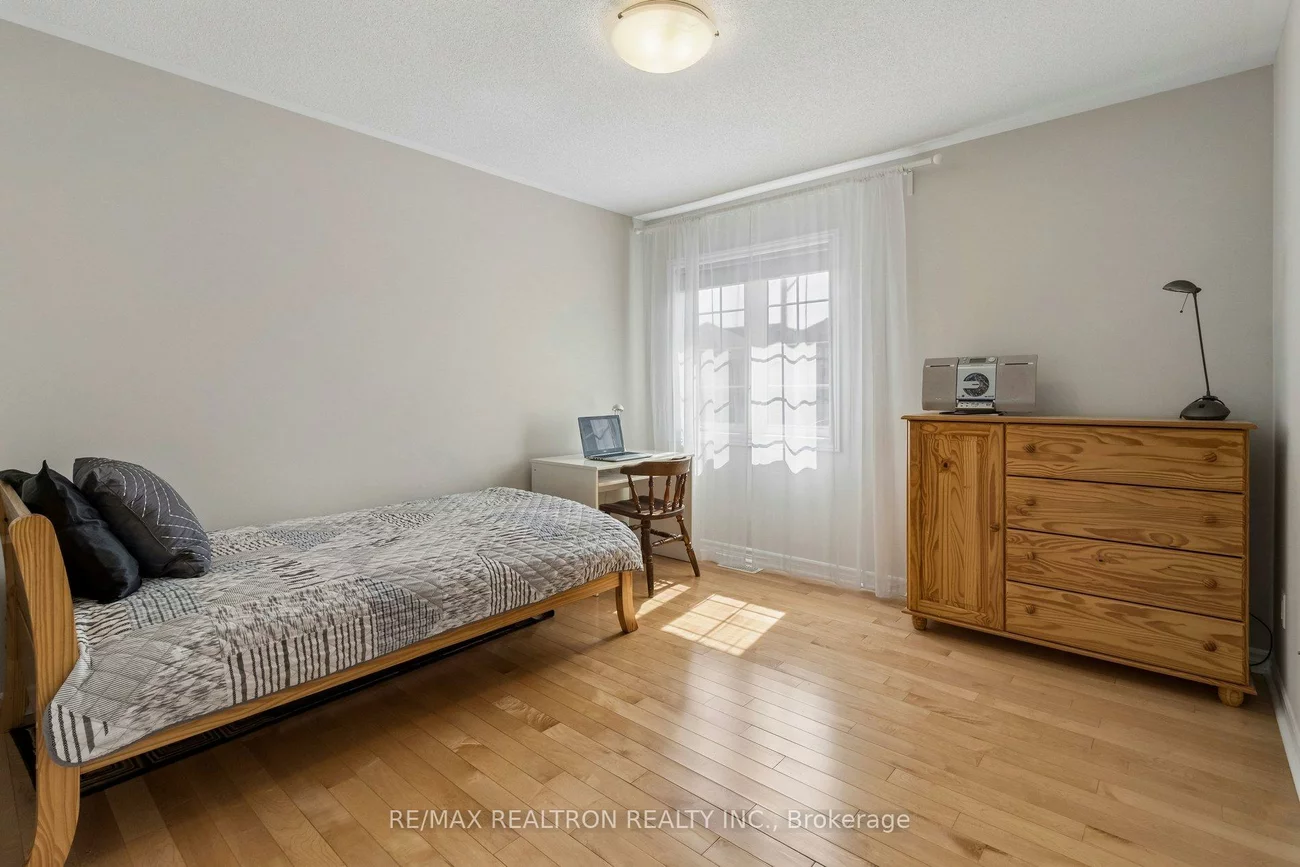 9, Pavarotti, Oak Ridges, Richmond Hill