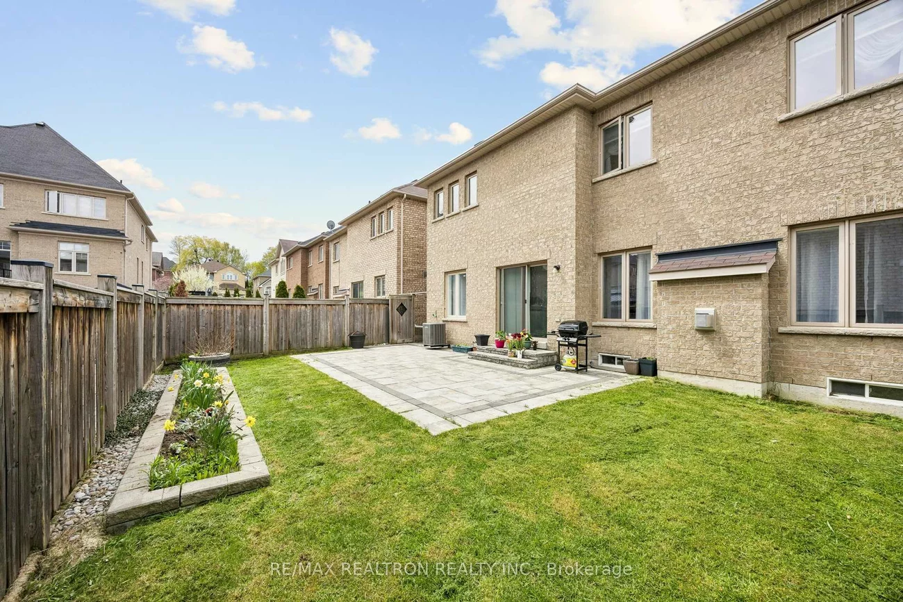 9, Pavarotti, Oak Ridges, Richmond Hill