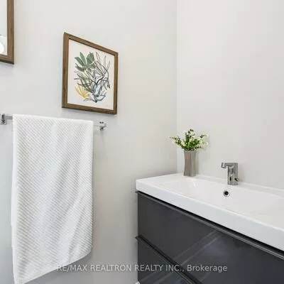 9, Pavarotti, Oak Ridges, Richmond Hill