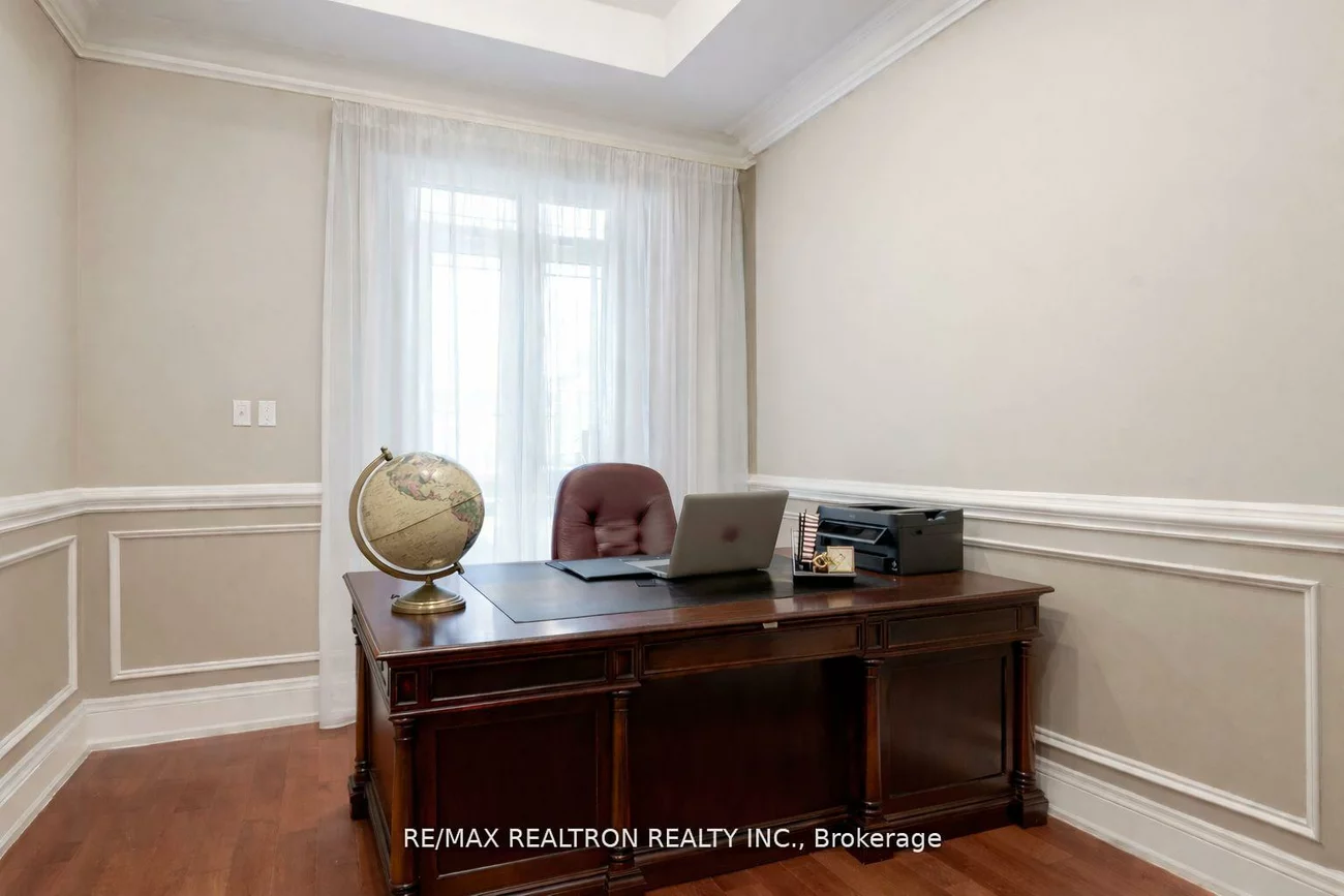 5, Long Hill, Jefferson, Richmond Hill