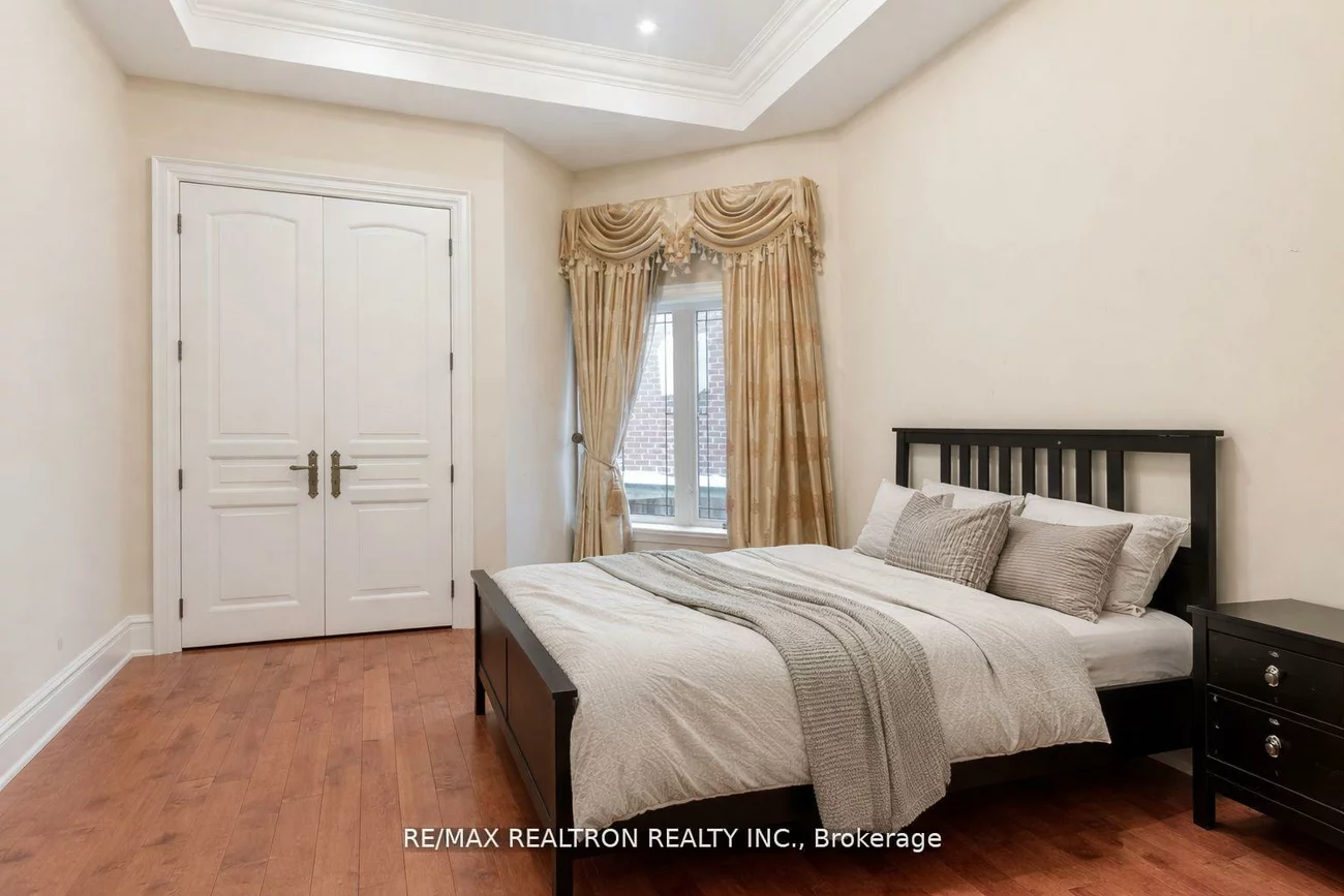 5, Long Hill, Jefferson, Richmond Hill