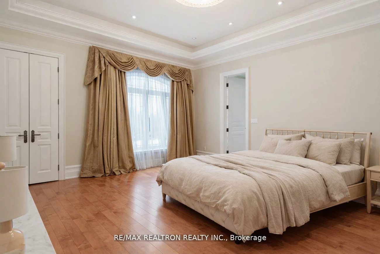 5, Long Hill, Jefferson, Richmond Hill