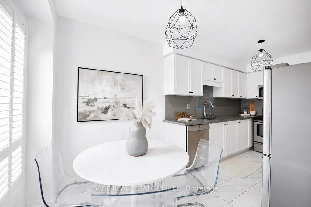 153, Rideau, Langstaff, Richmond Hill