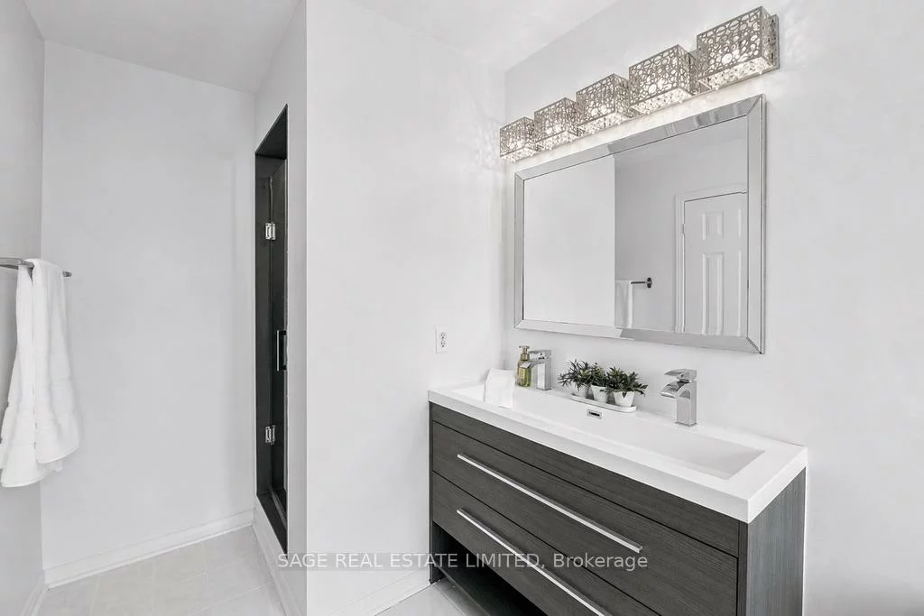 153, Rideau, Langstaff, Richmond Hill