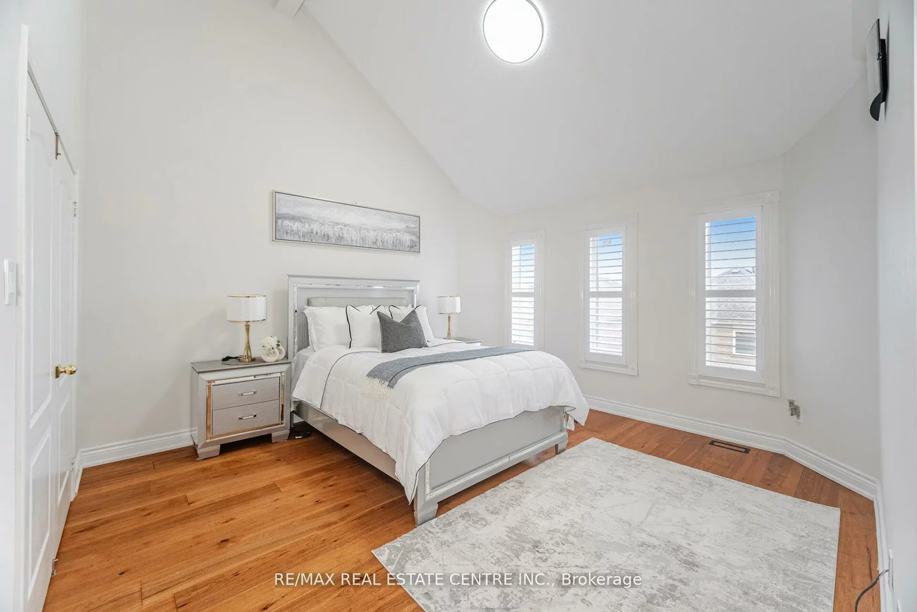 24, Futura, Rouge Woods, Richmond Hill