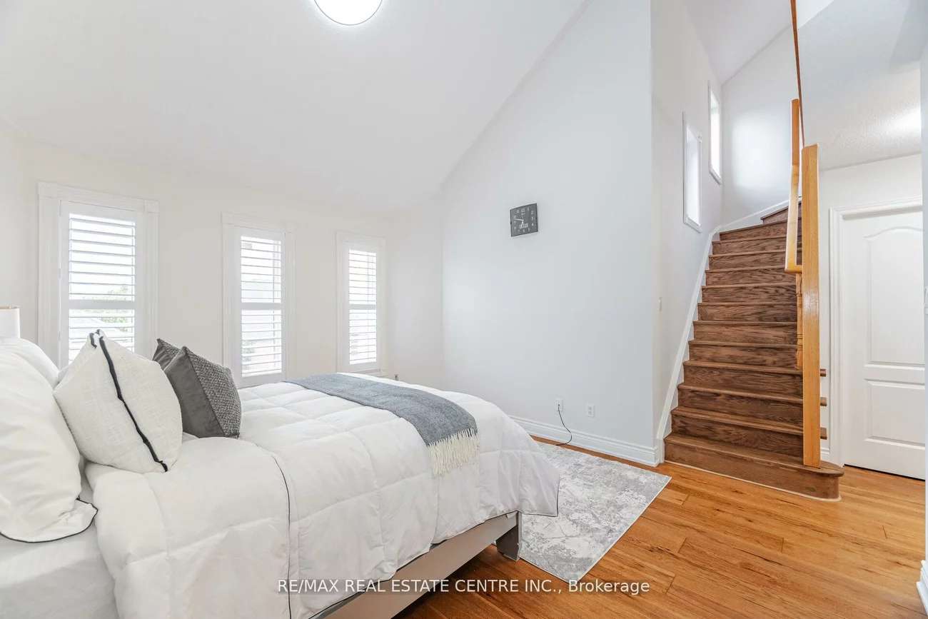 24, Futura, Rouge Woods, Richmond Hill