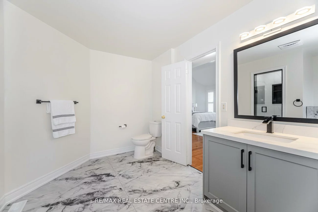 24, Futura, Rouge Woods, Richmond Hill