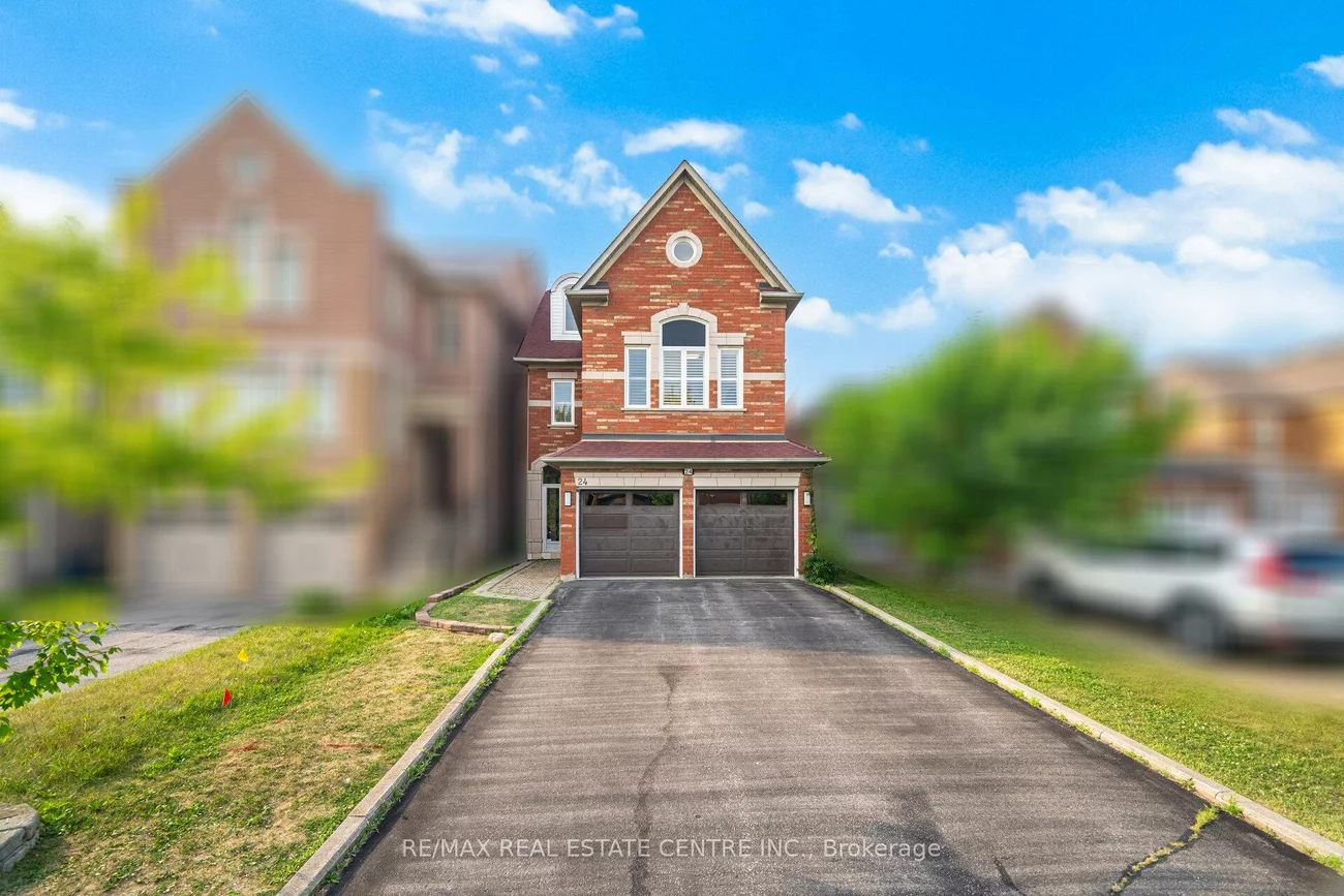 24, Futura, Rouge Woods, Richmond Hill