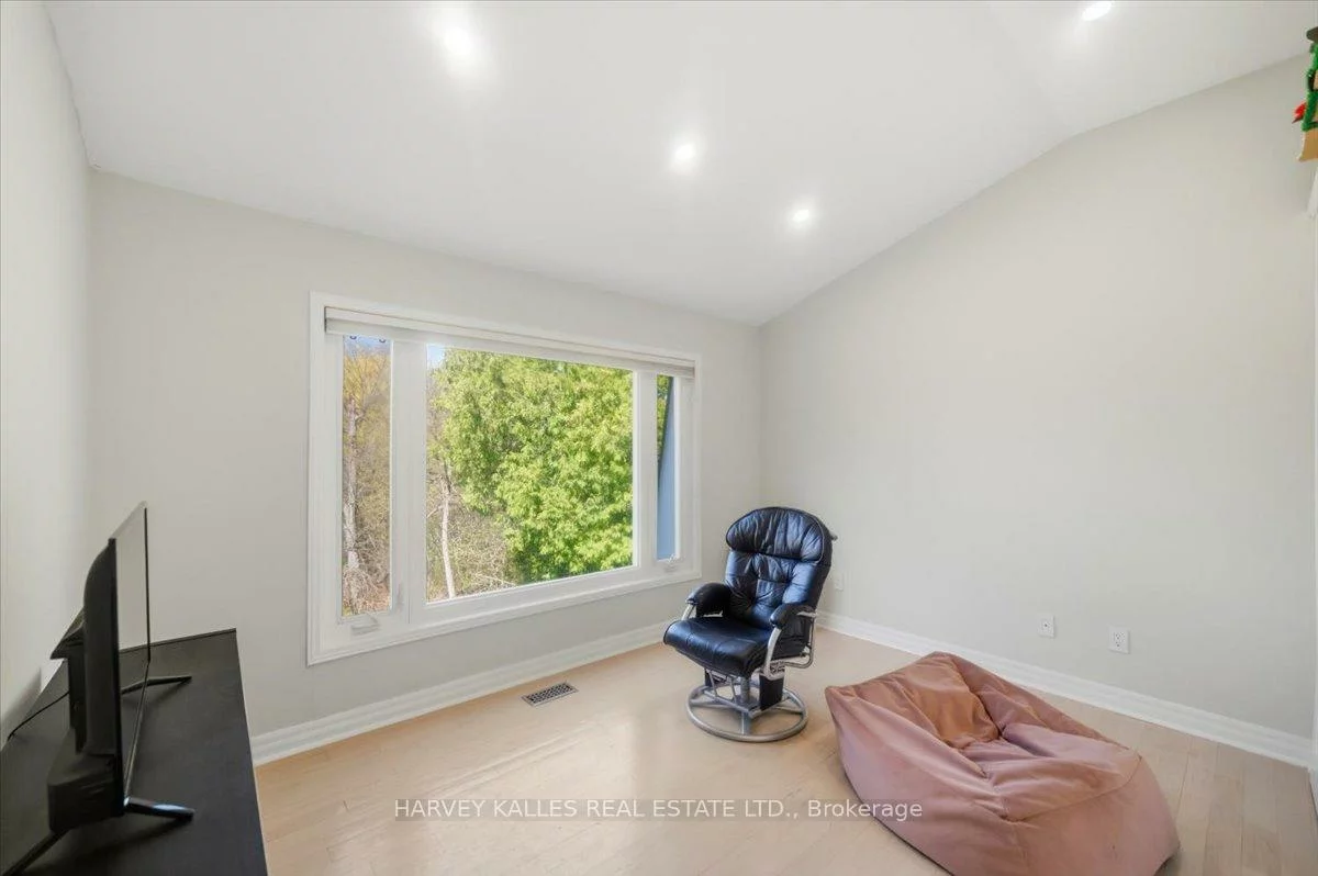 72, Walmer, North Richvale, Richmond Hill