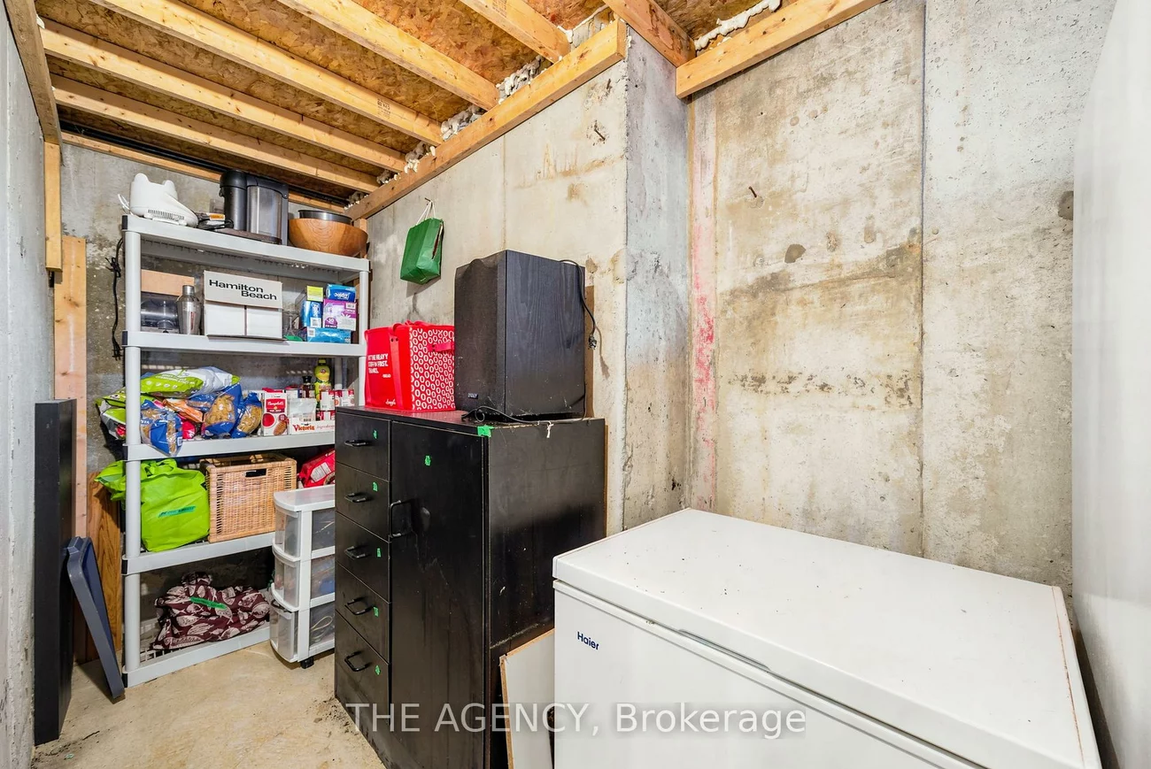 3, Waterton, Langstaff, Richmond Hill