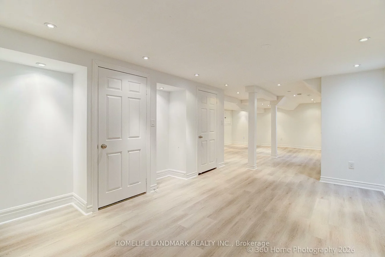 33, kitsilano, North Richvale, Richmond Hill