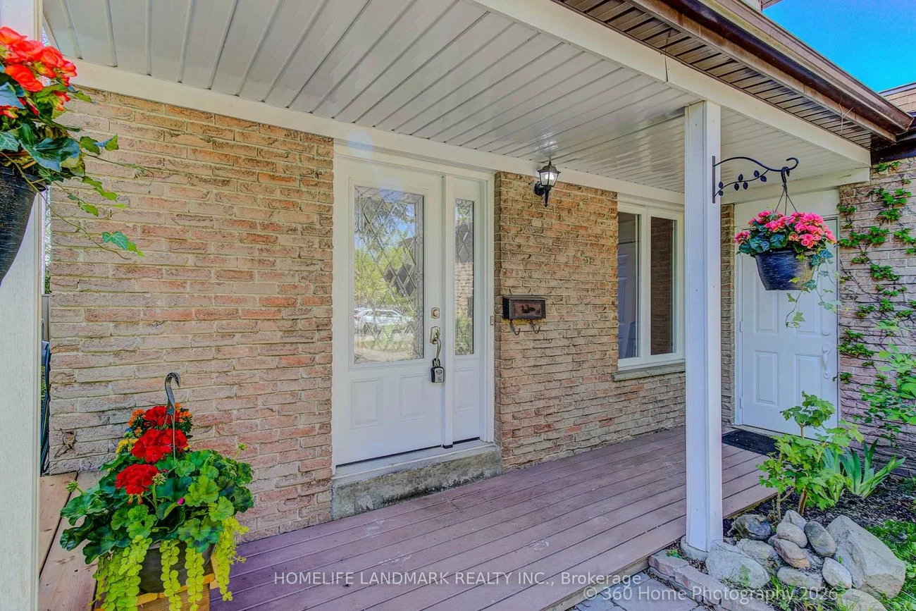 33, kitsilano, North Richvale, Richmond Hill