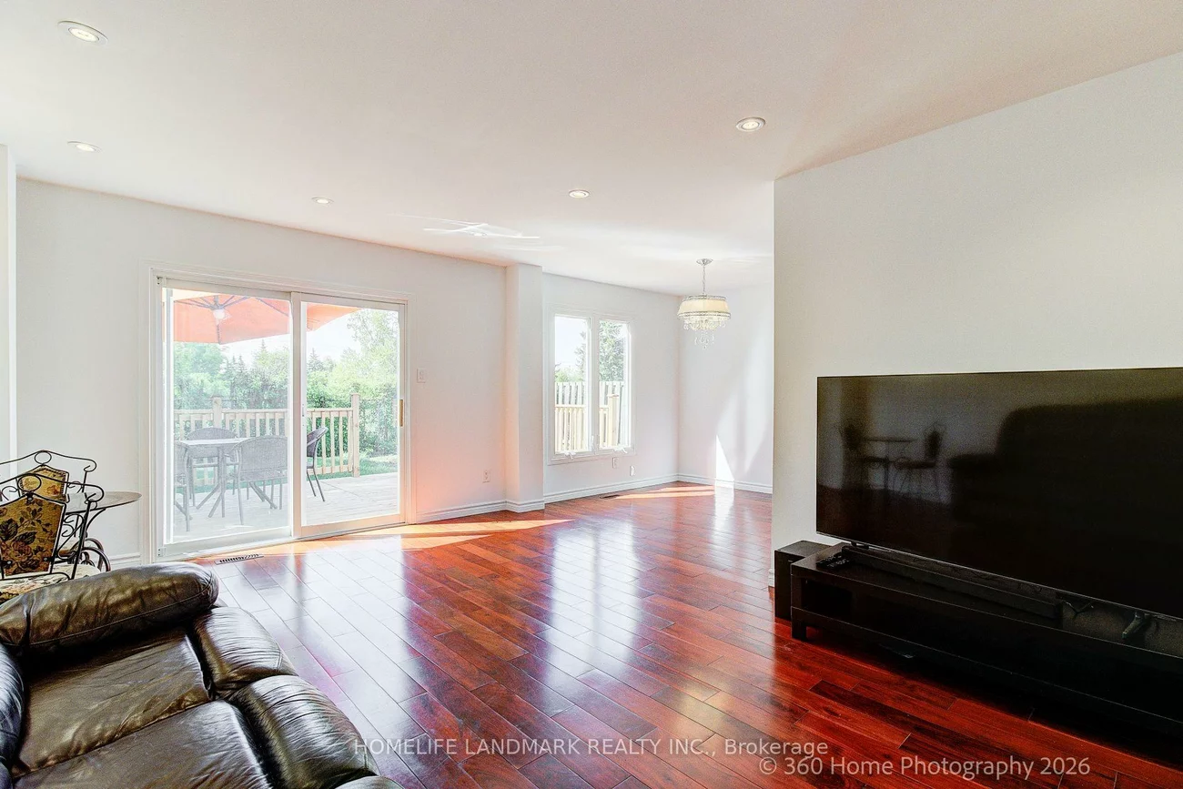 33, kitsilano, North Richvale, Richmond Hill
