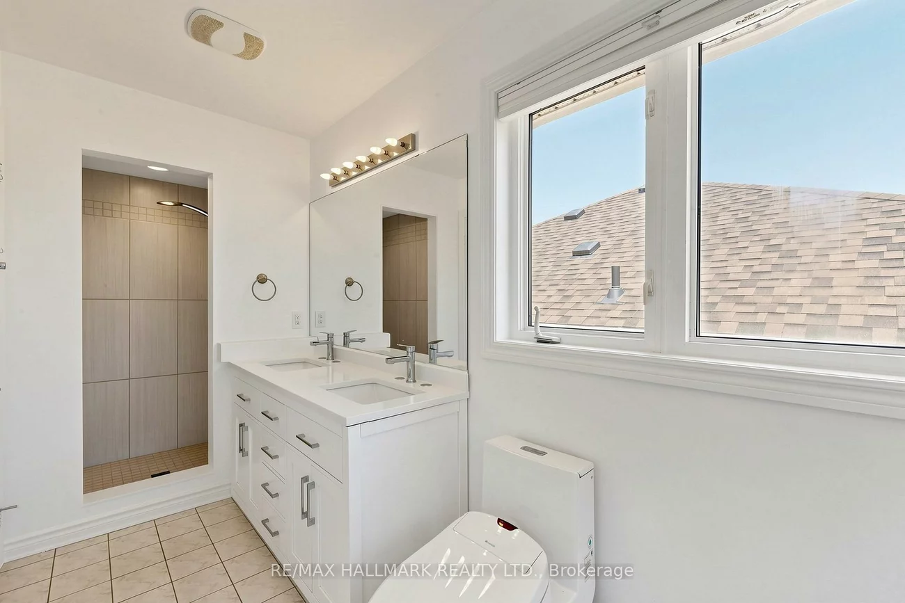 127, Humberland, Oak Ridges, Richmond Hill