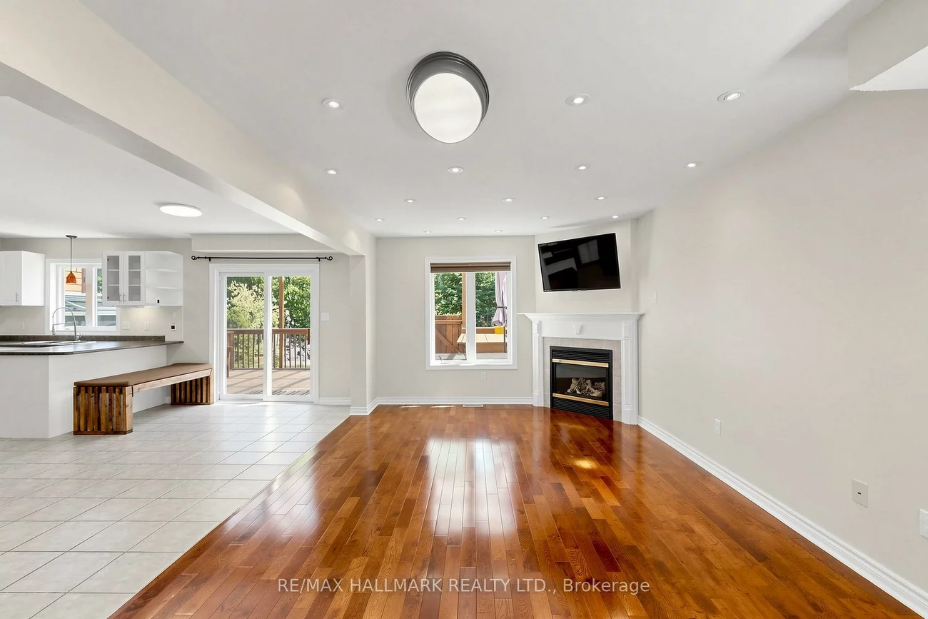 127, Humberland, Oak Ridges, Richmond Hill