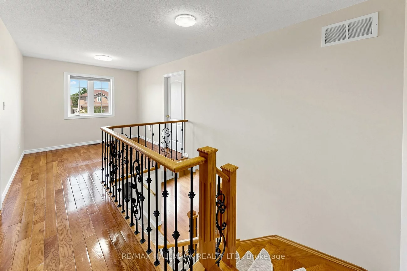 127, Humberland, Oak Ridges, Richmond Hill