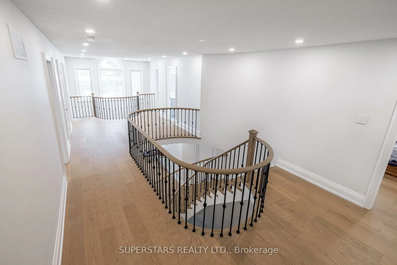 56, Cynthia, Oak Ridges, Richmond Hill