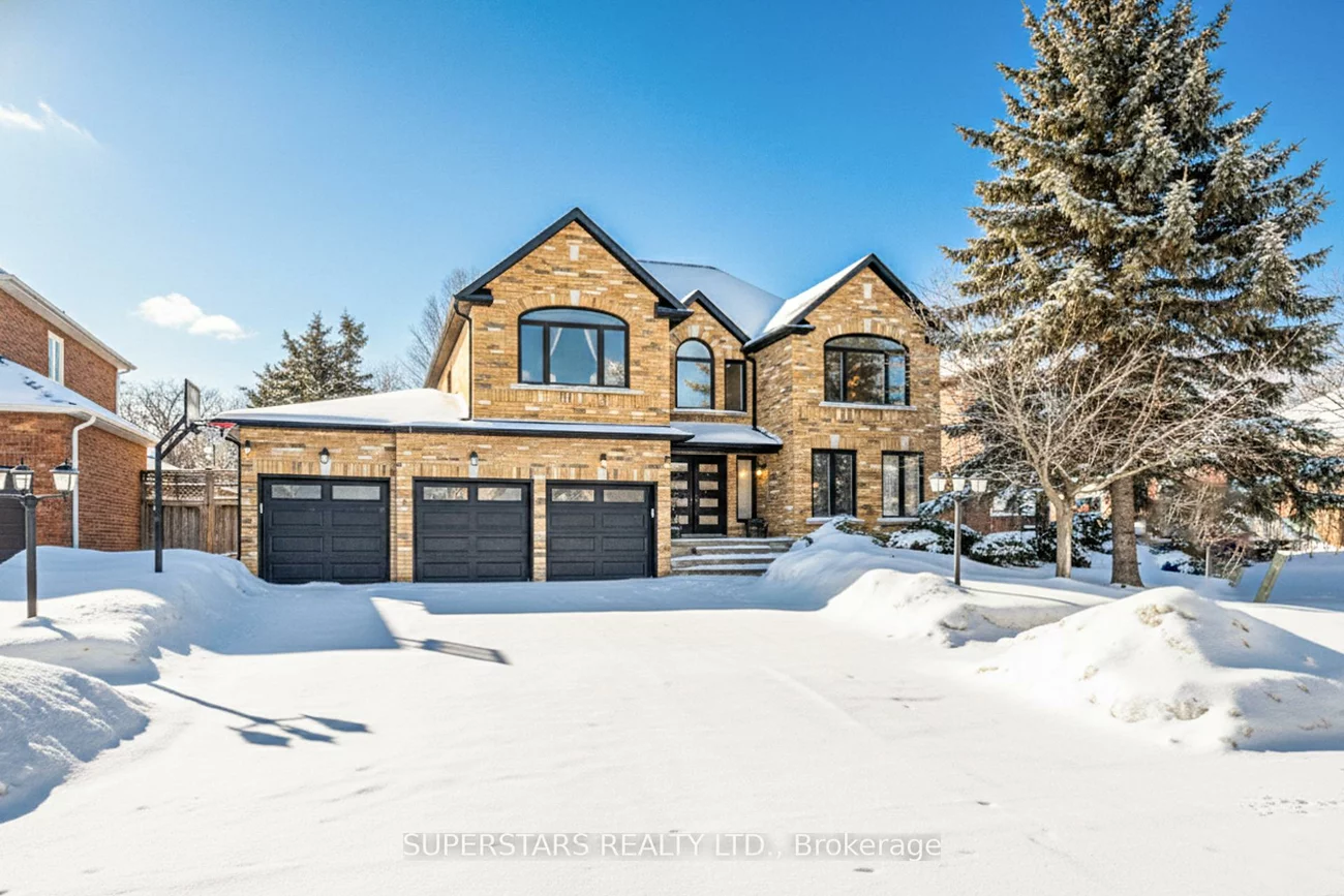 56, Cynthia, Oak Ridges, Richmond Hill