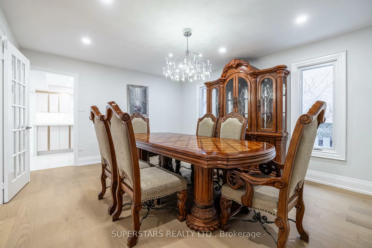 56, Cynthia, Oak Ridges, Richmond Hill