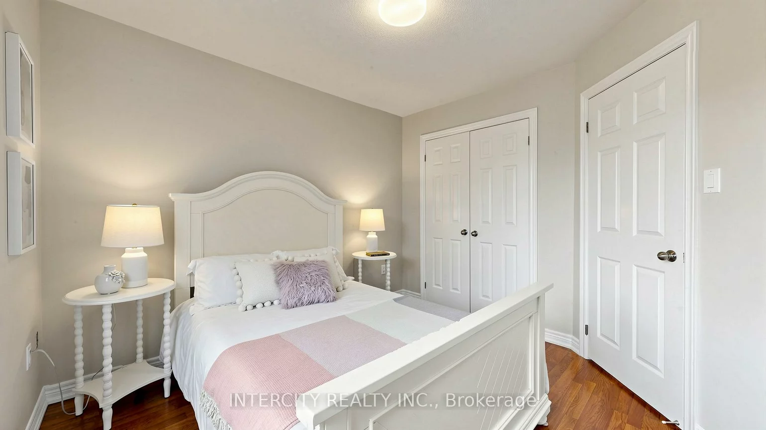 151, Silverwood, Devonsleigh, Richmond Hill
