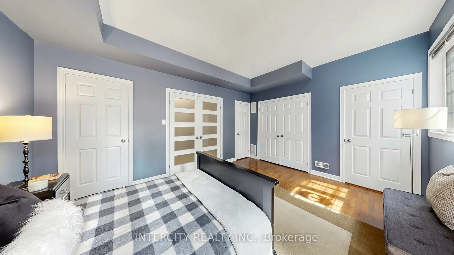 151, Silverwood, Devonsleigh, Richmond Hill