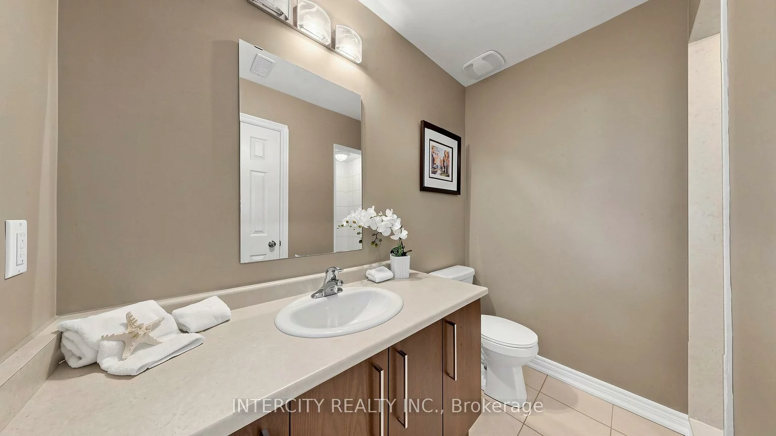 151, Silverwood, Devonsleigh, Richmond Hill