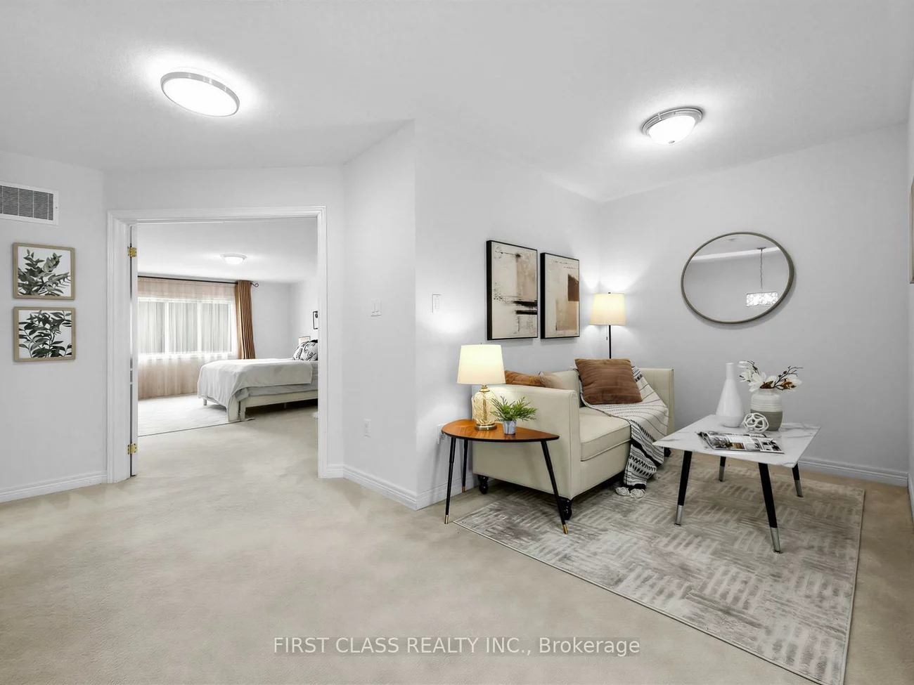 8, Townwood, Jefferson, Richmond Hill