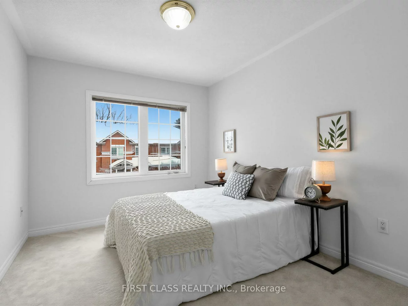 8, Townwood, Jefferson, Richmond Hill
