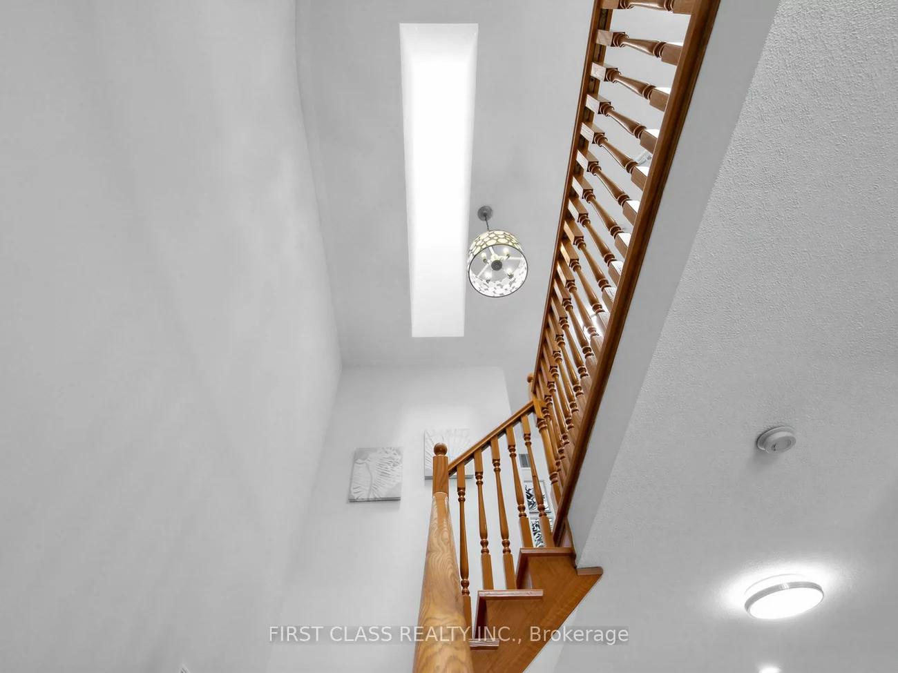 8, Townwood, Jefferson, Richmond Hill