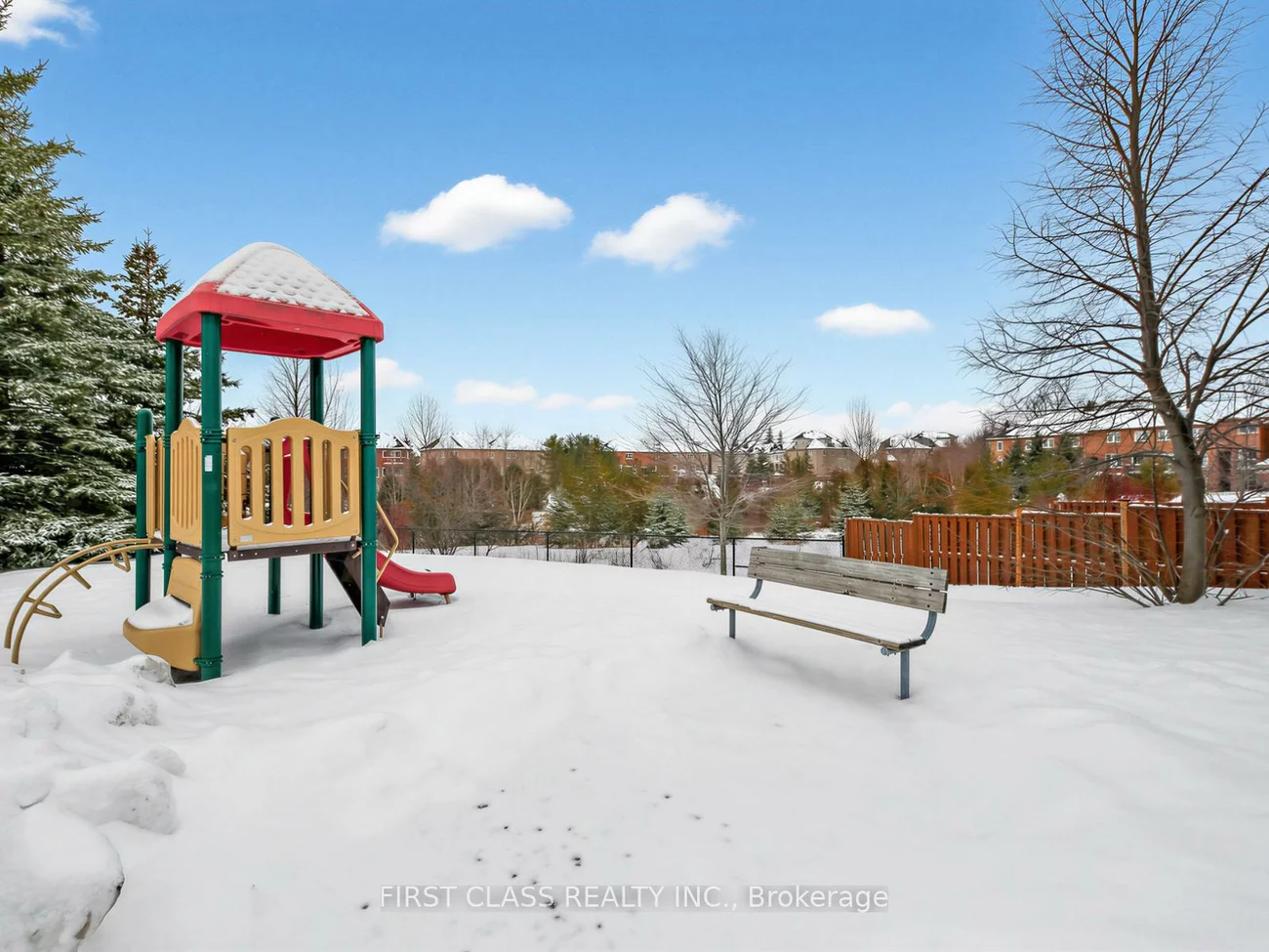 8, Townwood, Jefferson, Richmond Hill