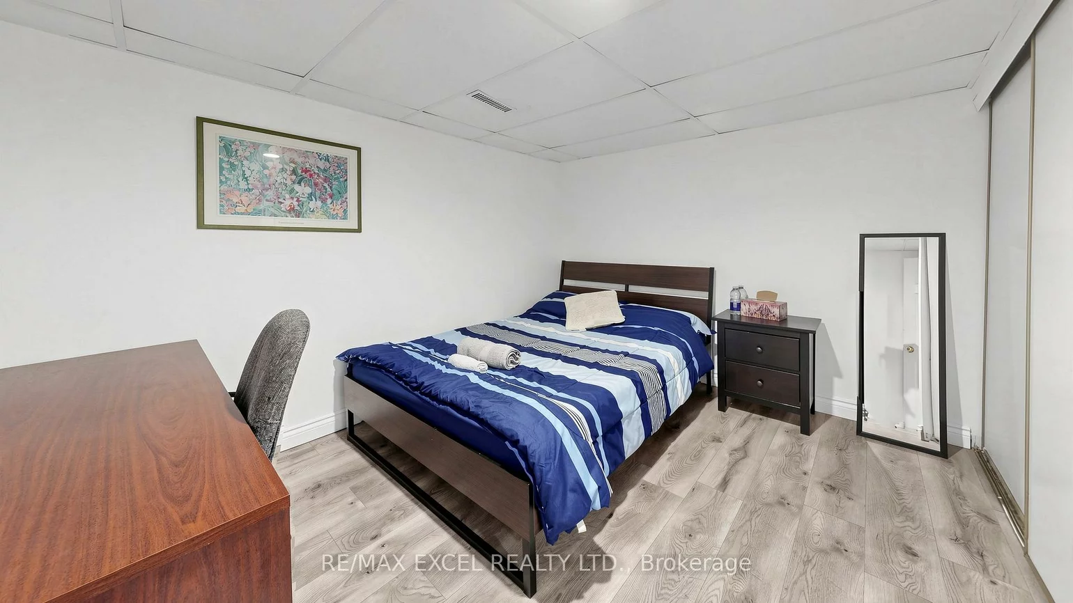 43, Piccadilly, Doncrest, Richmond Hill