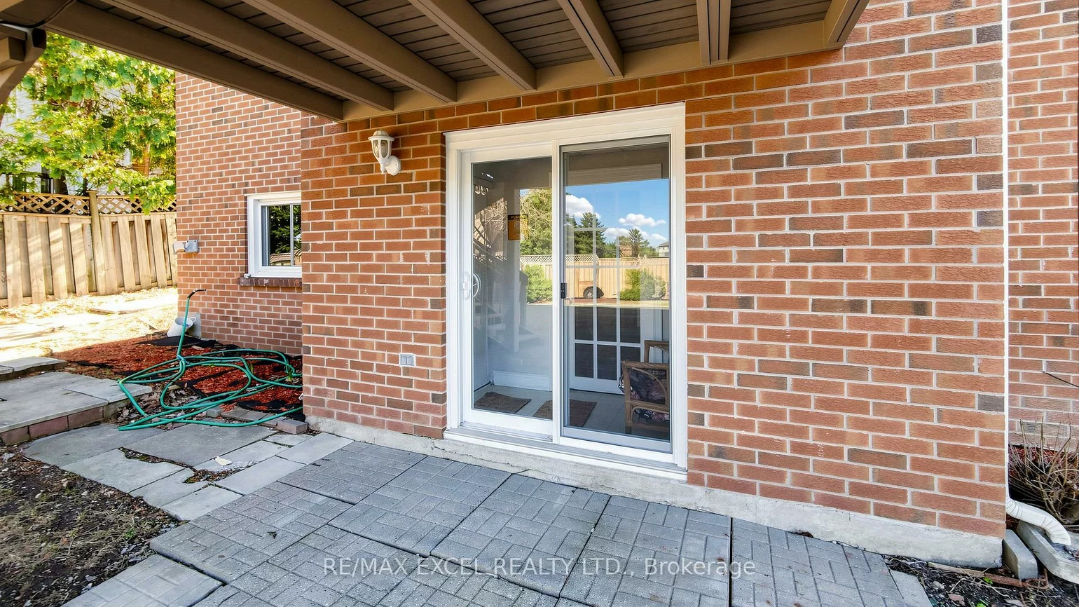 43, Piccadilly, Doncrest, Richmond Hill