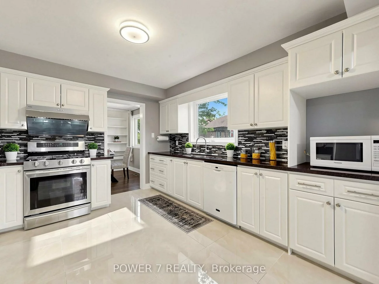 74, Sylvan, Oak Ridges Lake Wilcox, Richmond Hill
