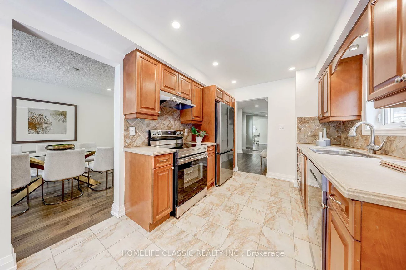 56, Gray, North Richvale, Richmond Hill