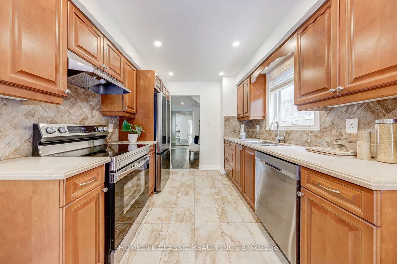 56, Gray, North Richvale, Richmond Hill