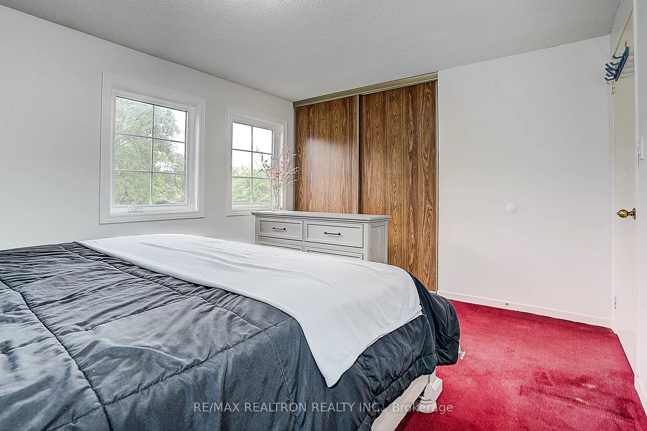 51, Steepleview, North Richvale, Richmond Hill