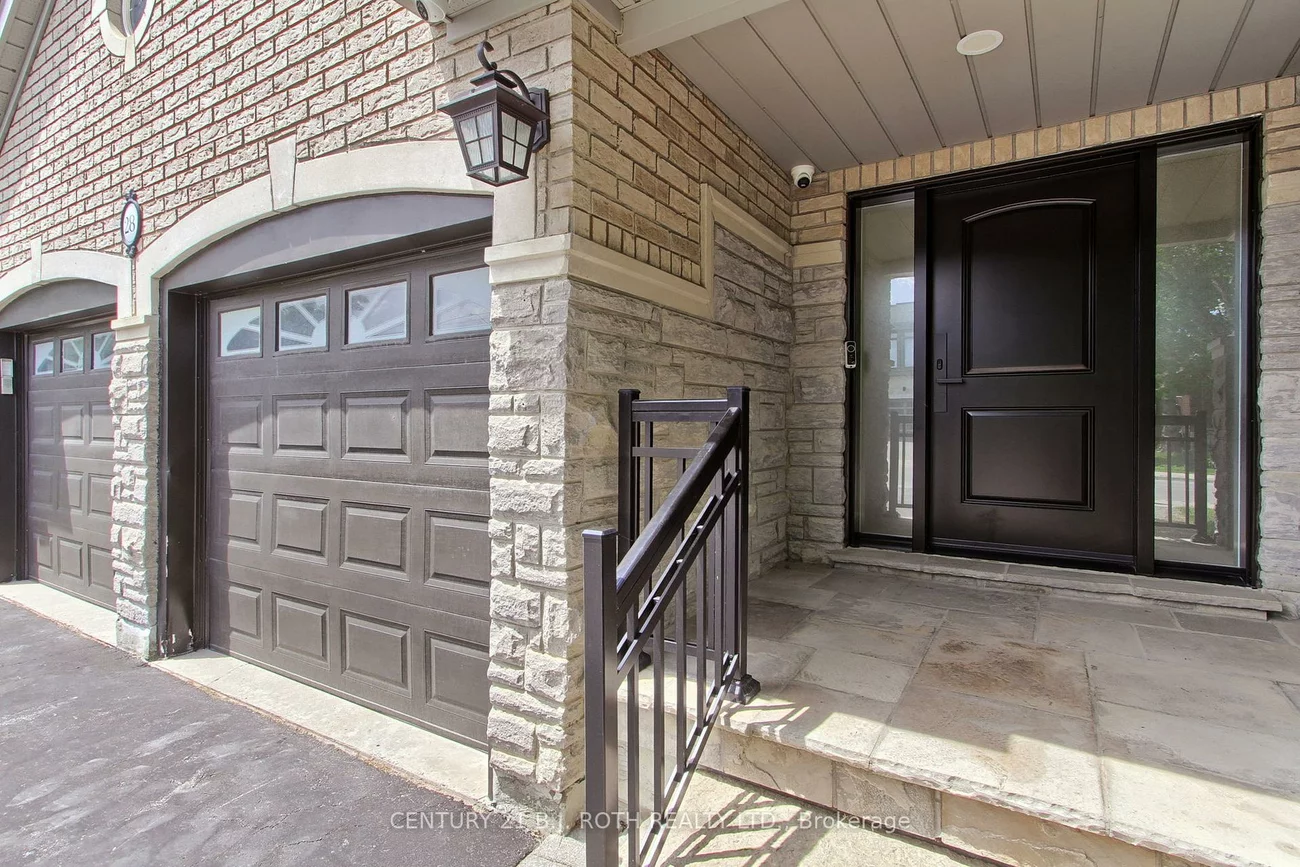 28, Poplar, Oak Ridges, Richmond Hill