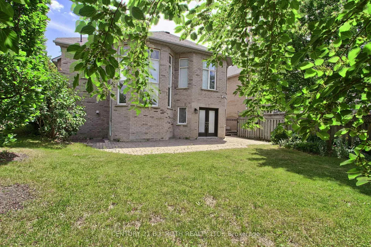 28, Poplar, Oak Ridges, Richmond Hill