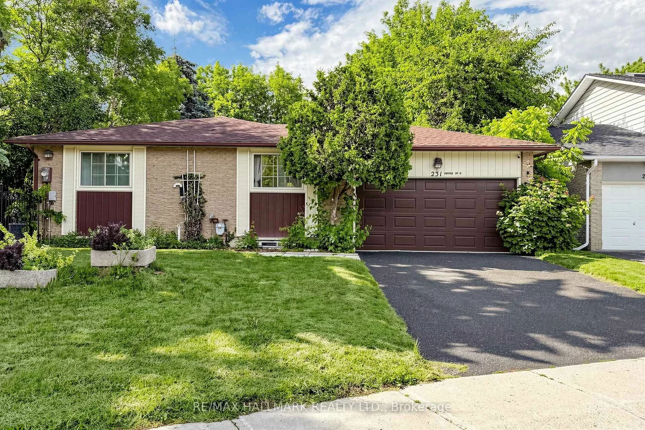 231, Centre, Mill Pond, Richmond Hill