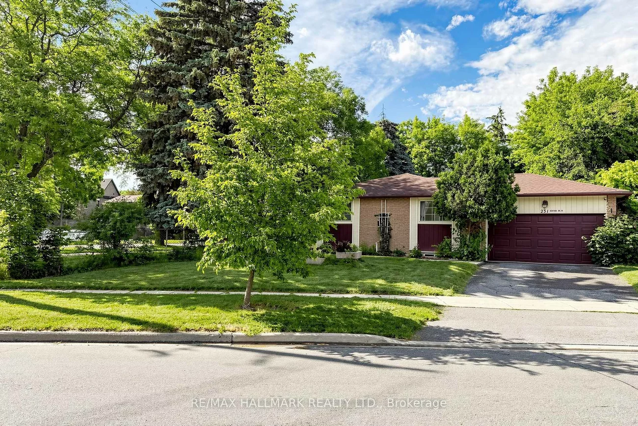 231, Centre, Mill Pond, Richmond Hill