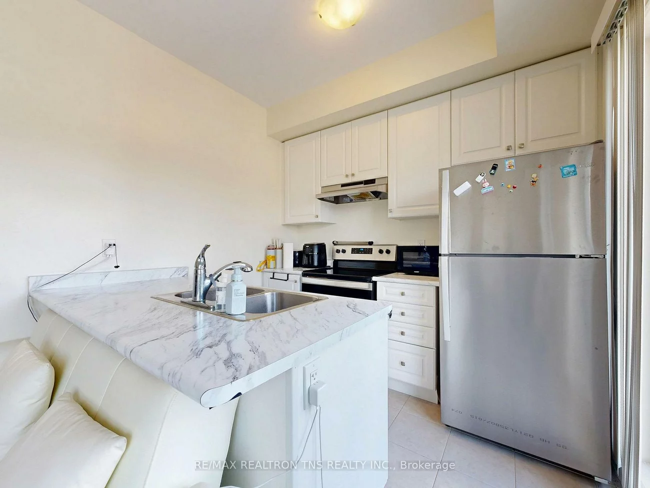 9442, Bayview, Observatory, Richmond Hill