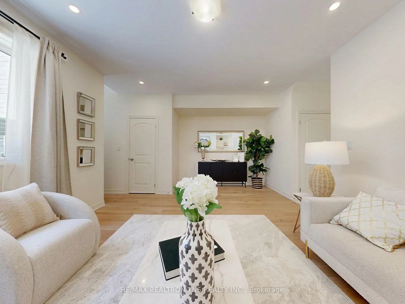 9442, Bayview, Observatory, Richmond Hill