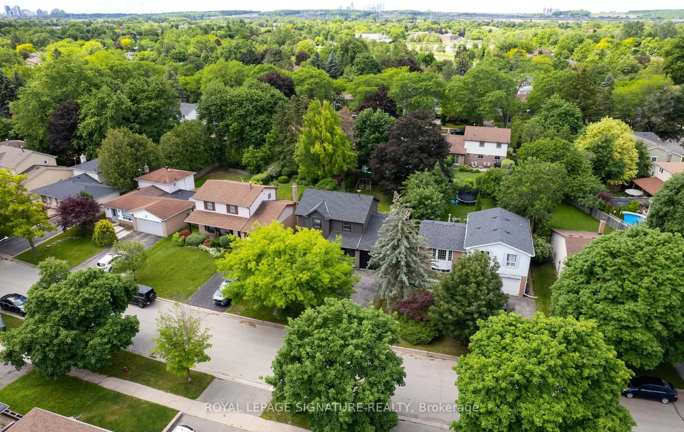 28, Brightway, North Richvale, Richmond Hill