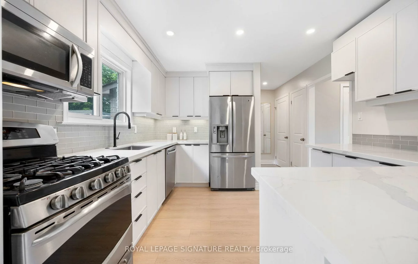 28, Brightway, North Richvale, Richmond Hill