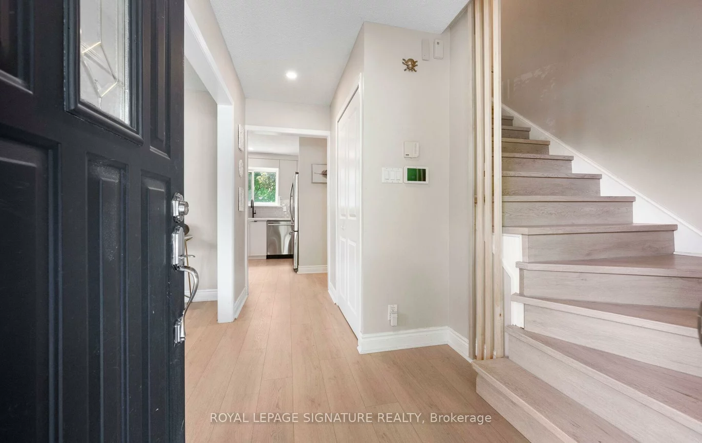 28, Brightway, North Richvale, Richmond Hill